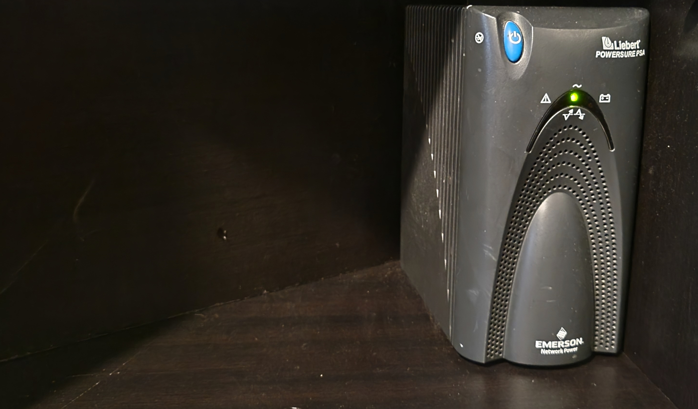 Home UPS Computers Networking